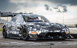 فورد با این مجنون مجنون Mustang Mach-E در اوج پیکس قرار می گیرد