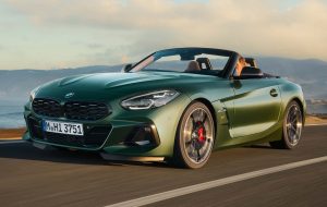 BMW برای ادامه کار Z4 زیرا مردم آنها را خریداری می کنند: گزارش